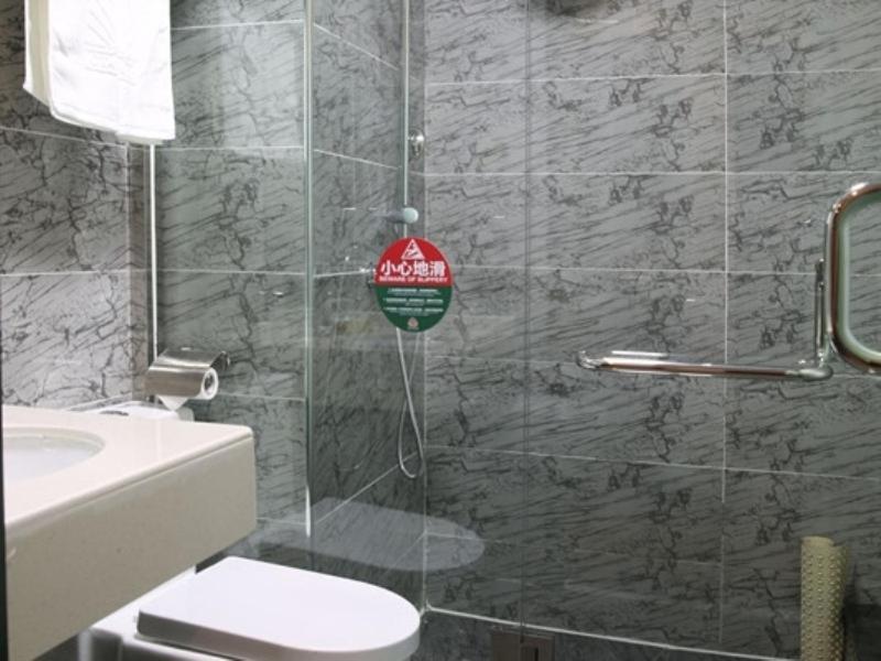 Greentree Wulumuqi Airport Hotel ウルムチ市 エクステリア 写真